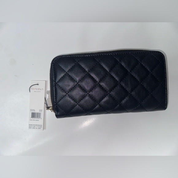 Ellen Tracy Black Wallet The Quilted Collection NWT - Picture 3 of 3